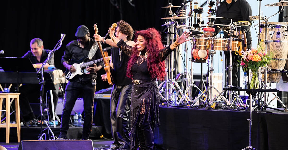 Chaka Khan отдава почит на „Amazing“ Quincy Jones на джаз фестивала Montreux 