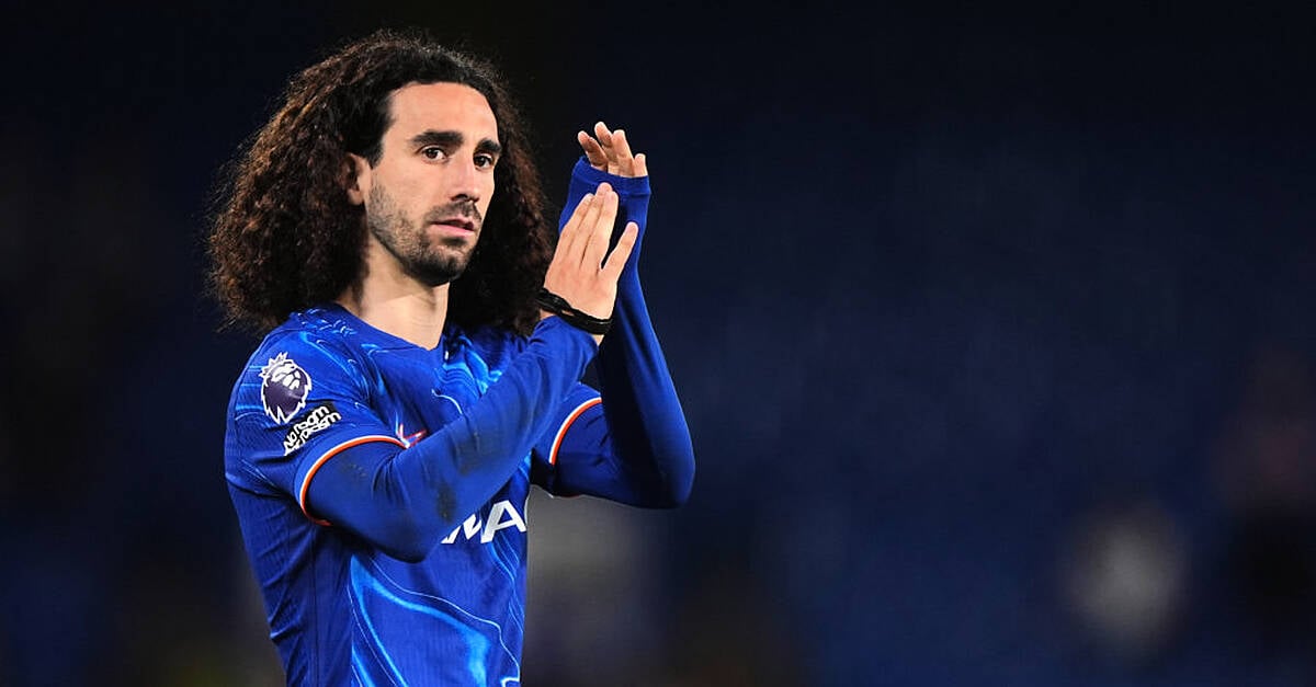 Marc Cucurella, наслаждавайки се на Thiago Silva Reunion на Club World Cup 