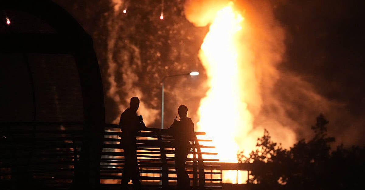 NI Environment Minister ‘very disappointed’ bonfire was lit despite warnings over asbestos