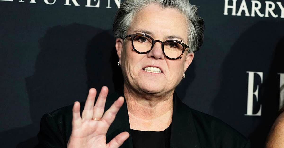 Trump ‘considering’ taking away US citizenship from comedian Rosie O’Donnell