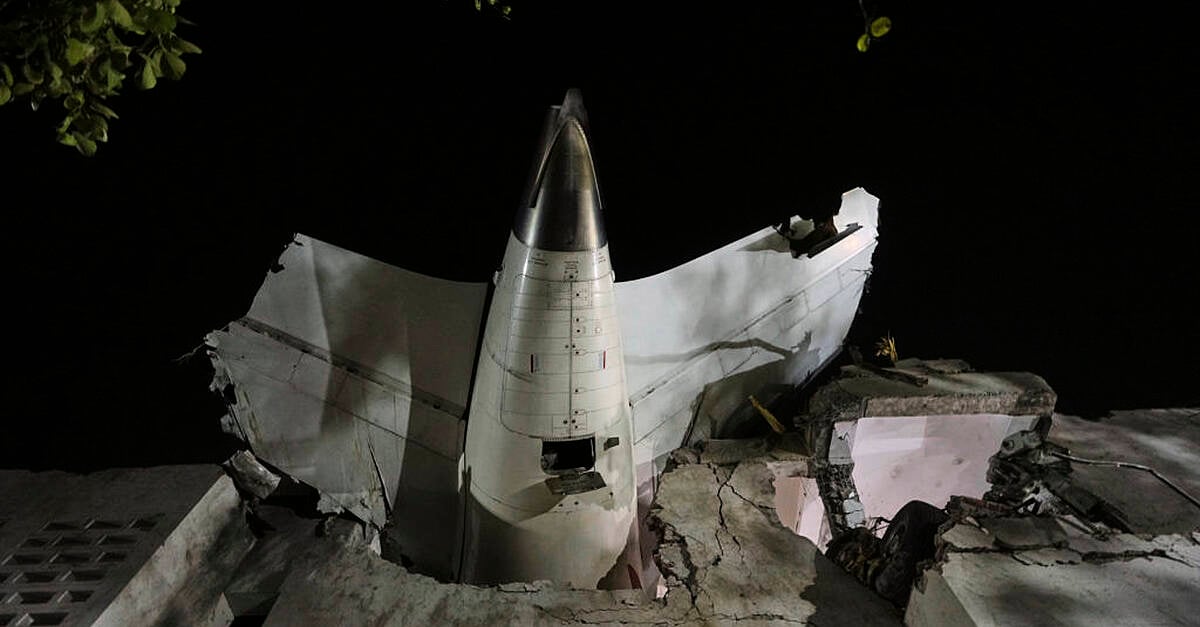 India orders airlines to inspect certain Boeing models after Air India crash
