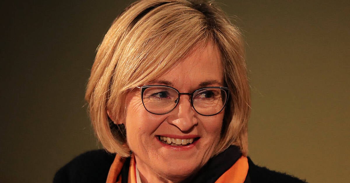 Mairead McGuinness потвърди, че номинираният за Fine Gael за президентската надпревара 