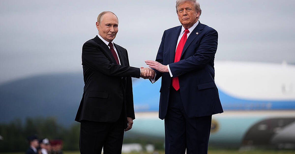 Тръмп предаде искането на Путин за по -украинска територия на Зеленски, източник казва 