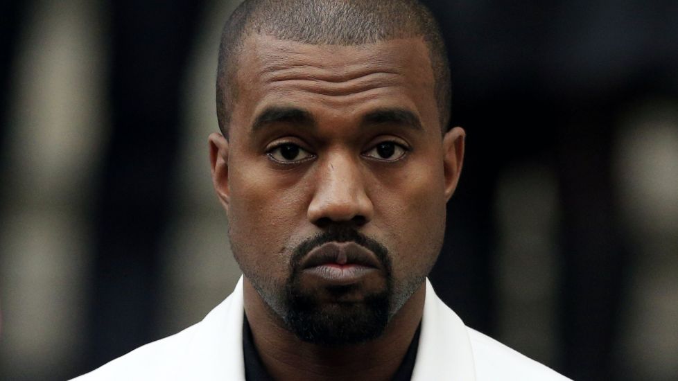 Kanye West Issues Public Apology To Wife Kim Kardashian West
