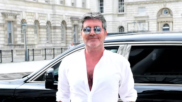 Simon Cowell Thanks Kelly Clarkson For Filling In On America’s Got Talent