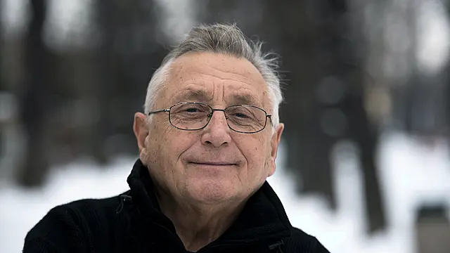 Oscar-Winning Czech Director Jiri Menzel Dies Aged 82