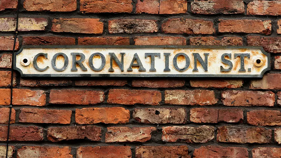 Coronation Street Star Tests Positive For Coronavirus