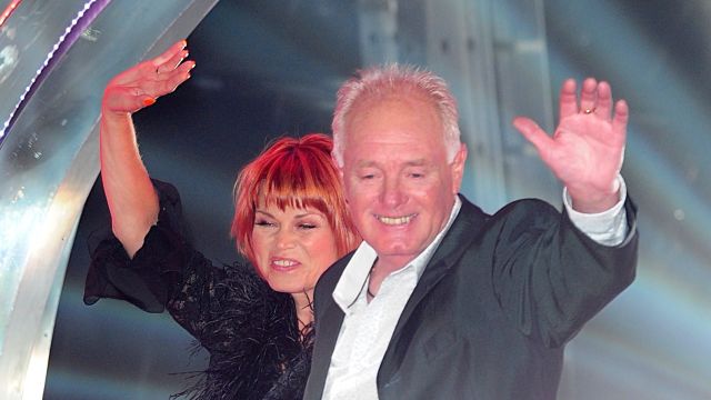 Corrie’s Janice And Les Battersby Share Tearful Reunion On Loose Women