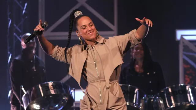Alicia Keys And Post Malone To Perform At Billboard Awards