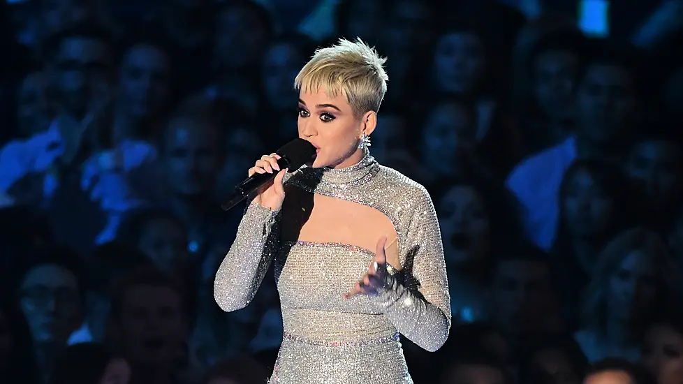 Katy Perry Returns To American Idol After Giving Birth To Baby Daughter