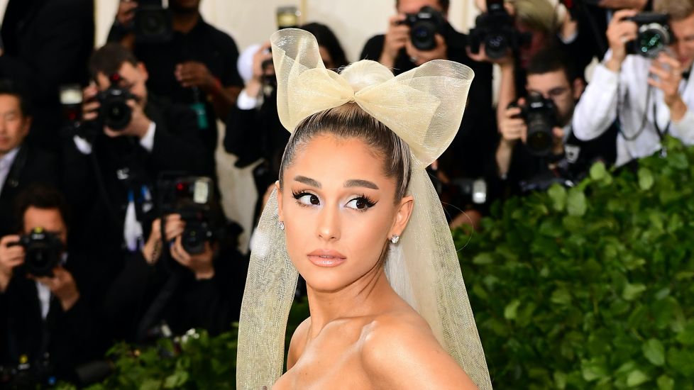 Ariana Grande Announces She Will Release A New Album This Month