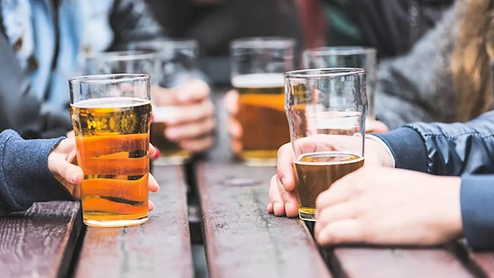 Only One In Three Binge Drinkers See Their Drinking As Harmful