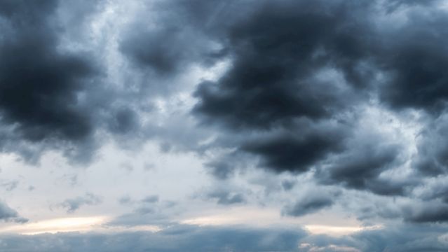 Met Éireann Issues Immediate Thunderstorm Warning For Eight Counties