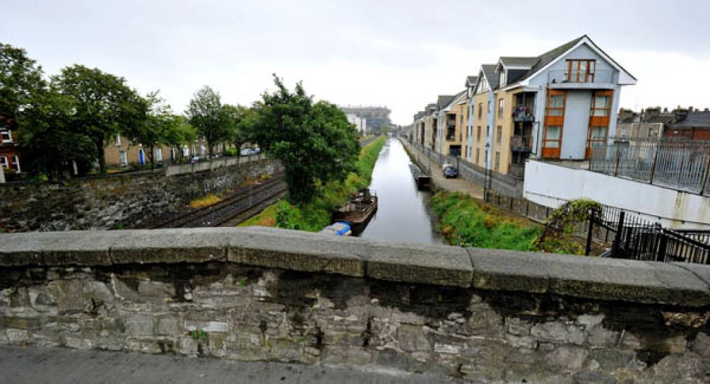 Gardaí Investigating Viral Tiktok Showing Woman Being Pushed Into Royal Canal