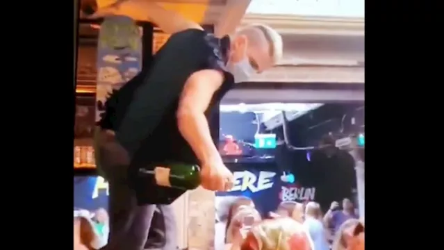 'Shameful' Footage Emerges Of Party In Dublin Bar With No Social Distancing
