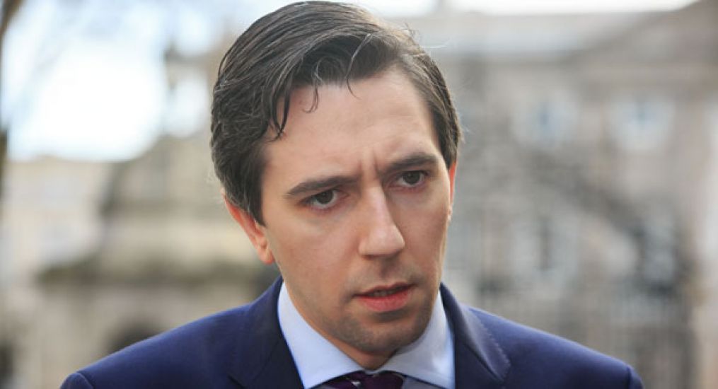 Harris And Hse Chief Warn Against Blaming Young People For Spread Of Covid-19