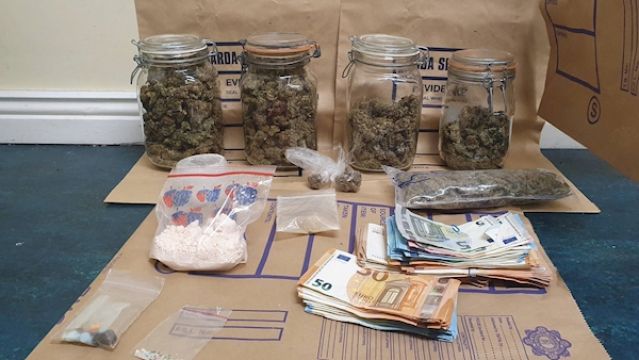 Gardaí Arrest Woman After Seizing More Than €20K In Drugs And Cash