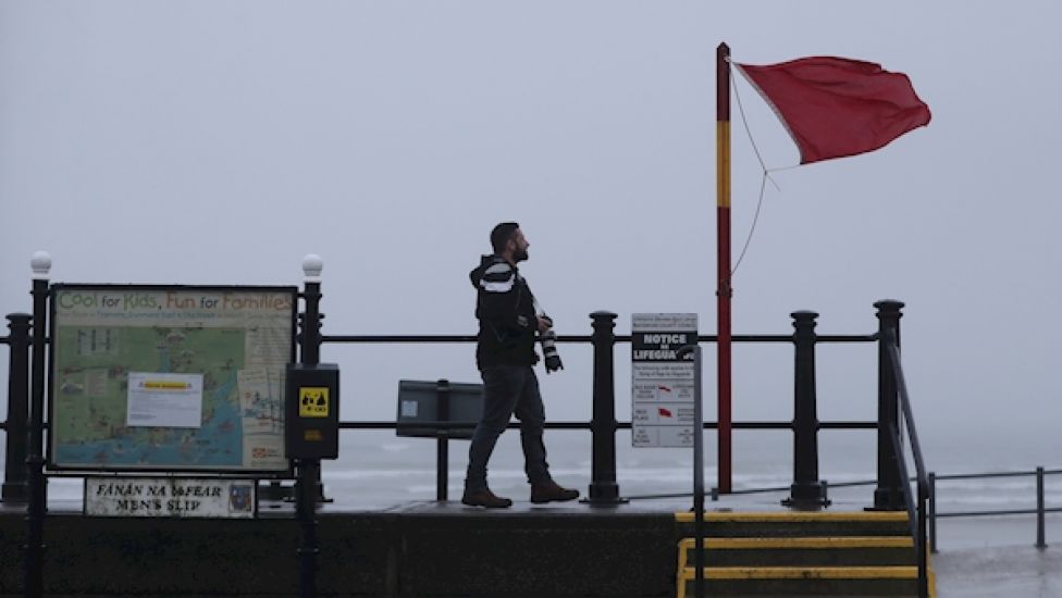 Wind Warning Issued For Cork, Kerry And Clare