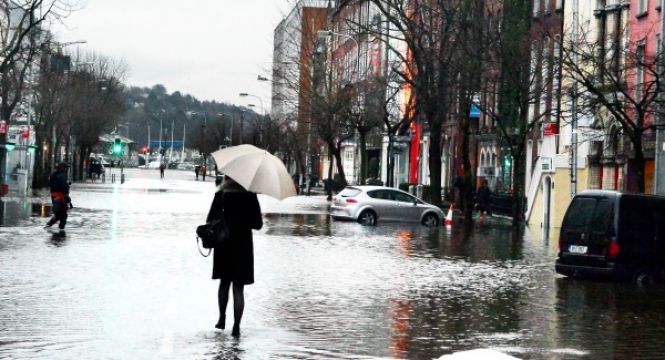 Met Éireann Warns Of Flooding Risk As Rain Warning In Place For 11 Counties