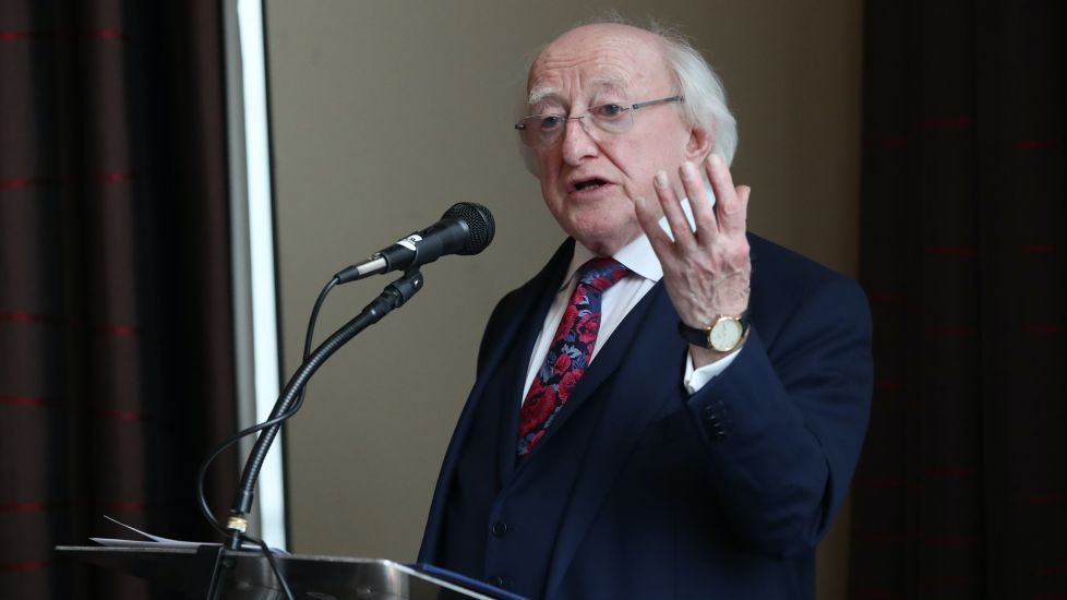 President Leads Tributes To Former Government Minister Tom O’donnell