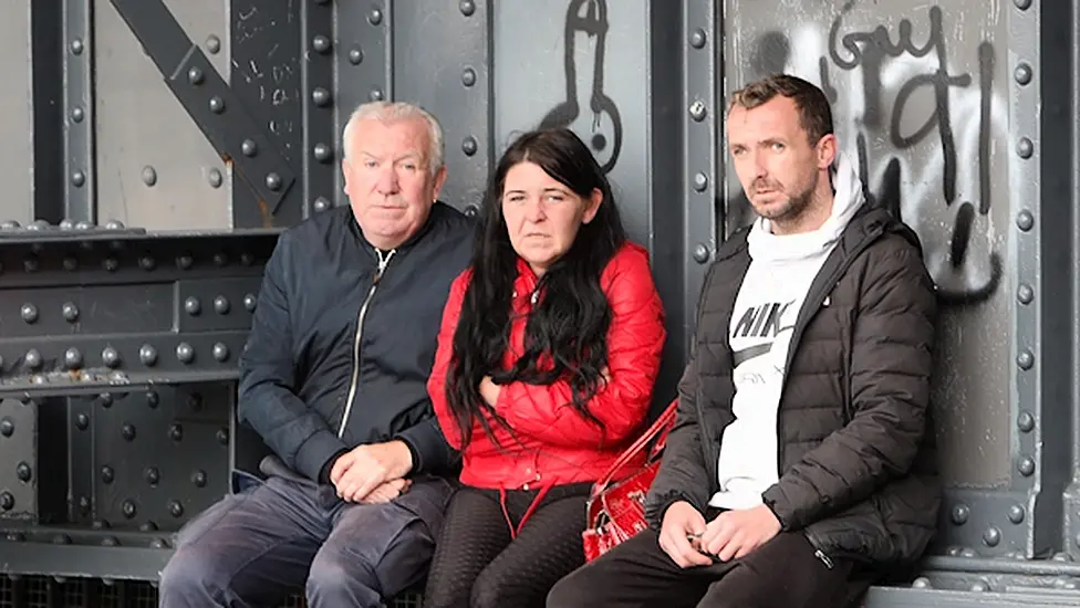 Family Sleeping Under Bridge Following Eviction Offer €400 A Month To Stay In Their Home