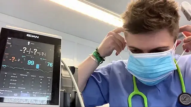 Irish Doctor Goes Viral While Debunking Face Mask Myths
