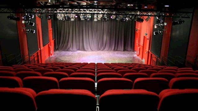 Derry Theatre Reopens To Remember Victims Of The Troubles And Covid-19