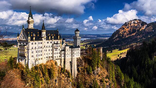 World's most beautiful castles