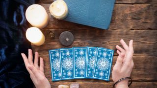 Tarot Is Trendy Right Now And This Is Why Millennials Are Obsessed With It