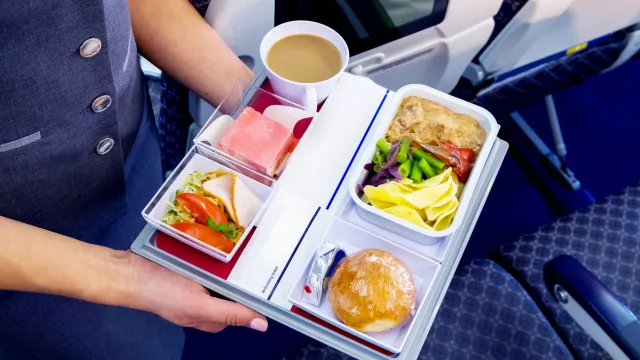 The Latest Pandemic Travel Trend – Restaurants Serving In-Flight Meals