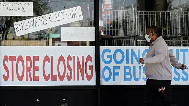 Us Economy Shrank At Record-Breaking 33% Rate During Second Quarter
