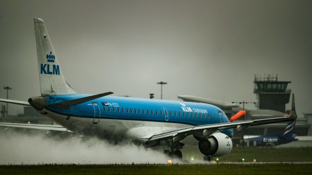 Klm To Axe Up To 5,000 Jobs Amid Covid-19 Turbulence For Airlines