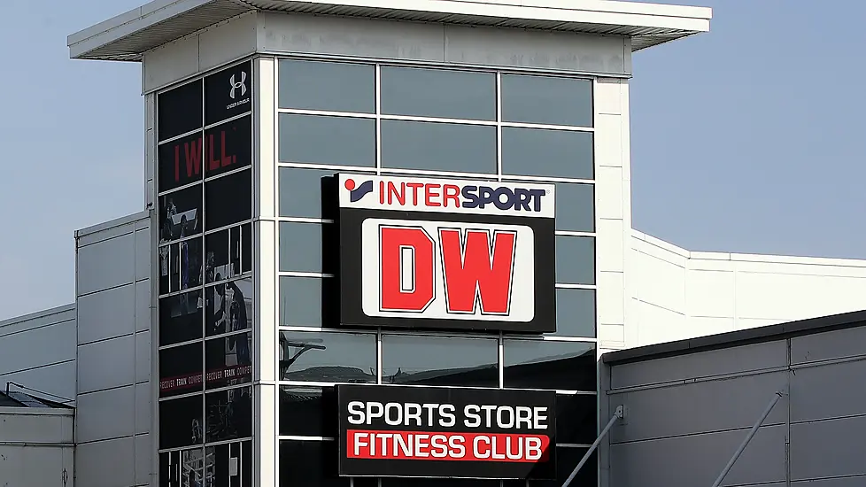 Mike Ashley’s Frasers Promises To Save Jobs After Deal For Dw Sports Assets