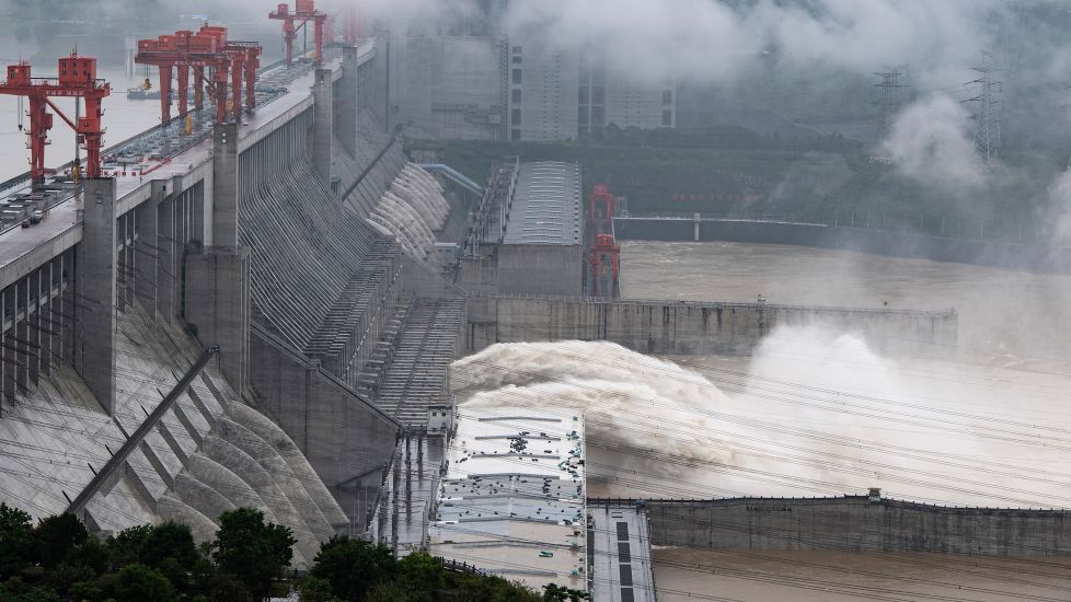 Floods Kill 14 In China As Water Peaks At Three Gorges Dam