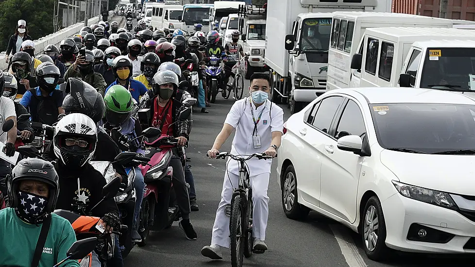 Checkpoints In Manila As Philippines Brings In New Covid-19 Lockdown