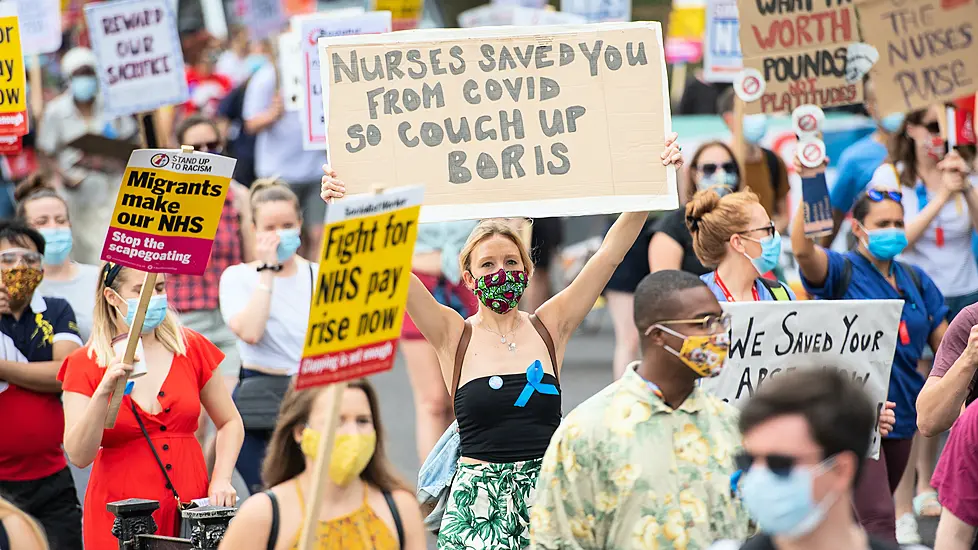 Nhs Workers Demand Pay Rise After Coronavirus Leaves Staff ‘On Their Knees’