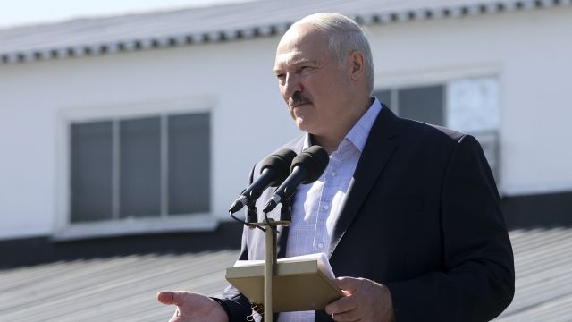 Embattled Belarus Leader Jeered By Workers As Strikes Grow