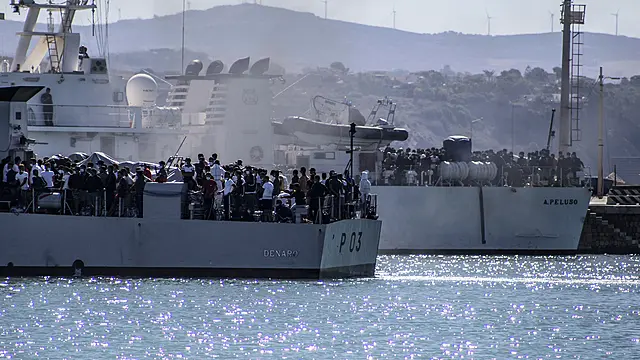 Italy Acts To Reduce Migrant Overcrowding On Lampedusa