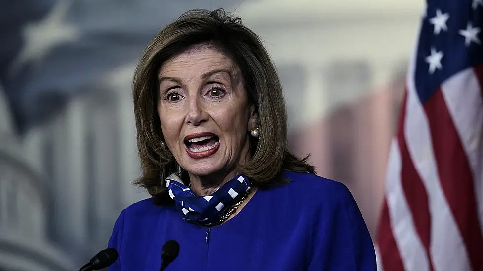 Us House Speaker Pelosi Criticised Over Visit To Hair Salon