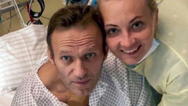 Poisoned Russian Opposition Leader Navalny Posts Picture From German Hospital