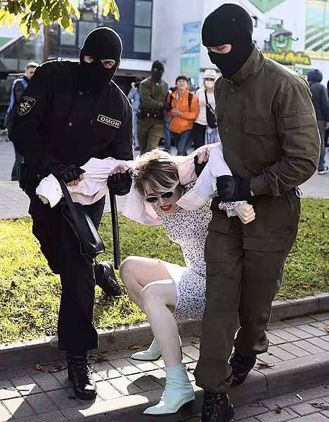 Police officers arrested around 200 protesters (TUT.by/PA)