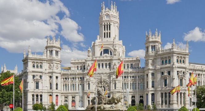 Madrid Asks For Spanish Army's Help In Battling Coronavirus Surge