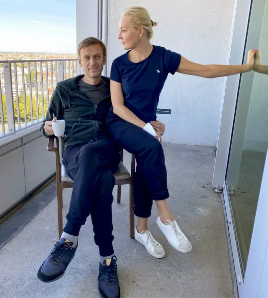 Alexei Navalny with his wife Yulia at the hospital in Berlin (Navalny Instagram via AP)