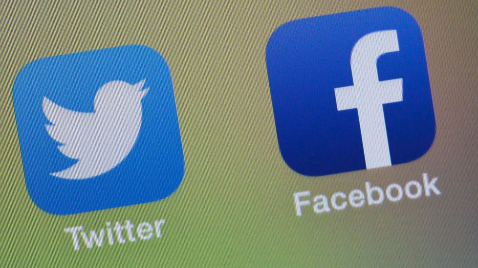 Thailand Sues Facebook And Twitter ‘For Allowing Banned Material’