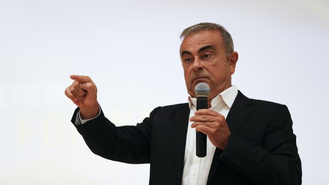 Carlos Ghosn Launches Initiative To Help His Native Lebanon