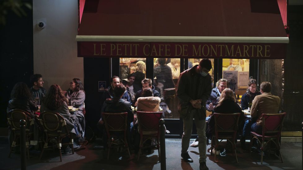 Paris Bars To Close As Virus Alert Is Raised To Maximum