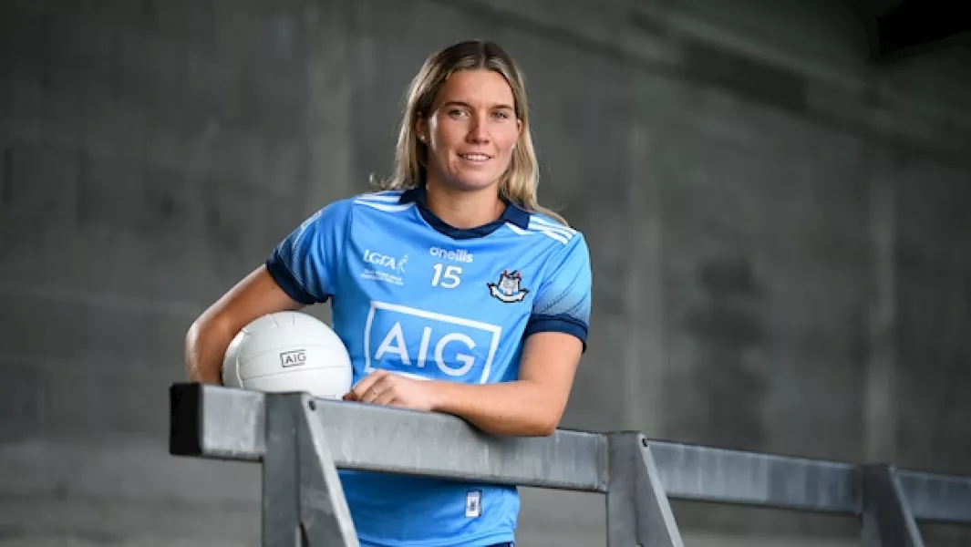 AIG Insurance today launched the 2020 Dublin All-Ireland GAA Season with a tribute to club volunteers, members and frontline workers. Dublin footballer Jonny Cooper, hurler Eoghan O’Donnell, ladies’ footballer Jennifer Dunne and camogie player Emma O’Byrne were in Parnell Park as part of the launch.