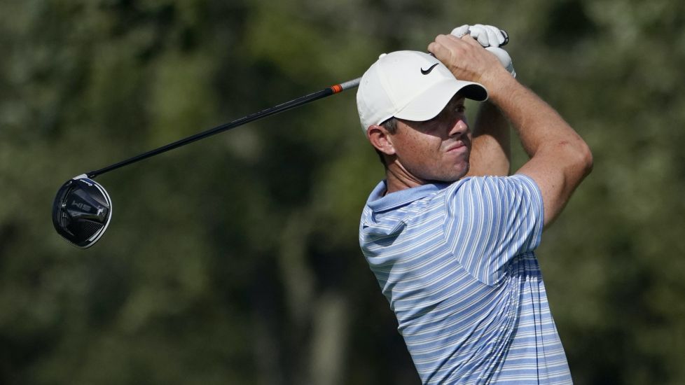 Rory Mcilroy In Share Of The Lead At Bmw Championships In Chicago