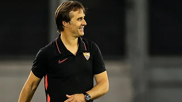 Sevilla Boss Julen Lopetegui Turns Attention To Man Utd After Edging Past Wolves