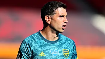 Aston Villa Sign Arsenal Goalkeeper Emiliano Martinez On Four-Year Deal